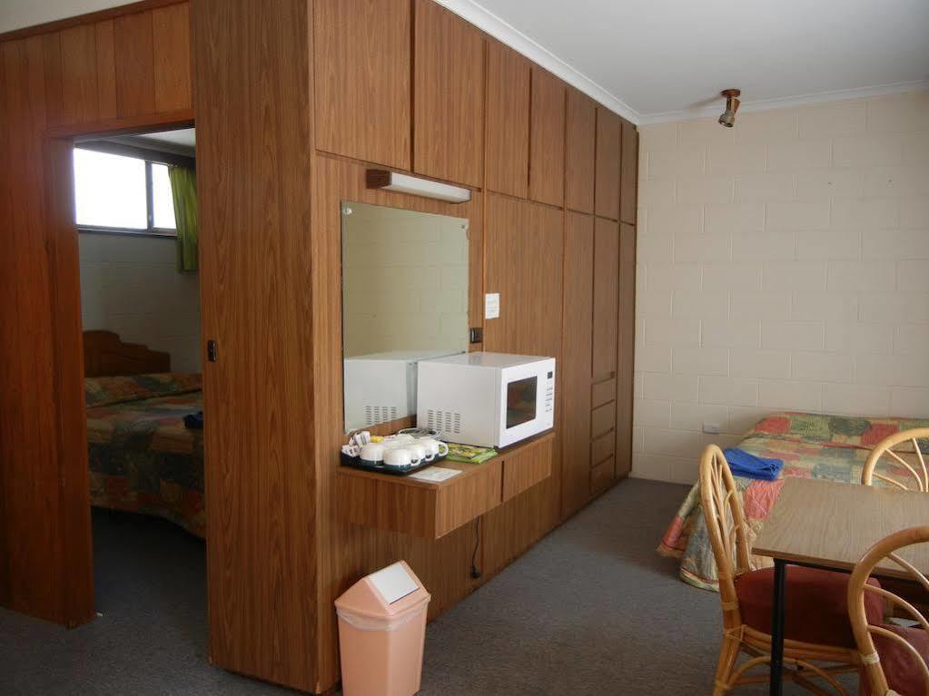 Island Motel Kingscote Exterior photo
