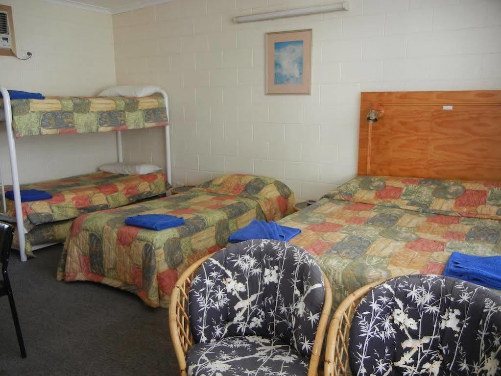 Island Motel Kingscote Exterior photo